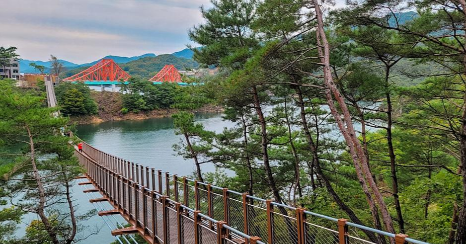 제천 옥순봉 출렁다리
