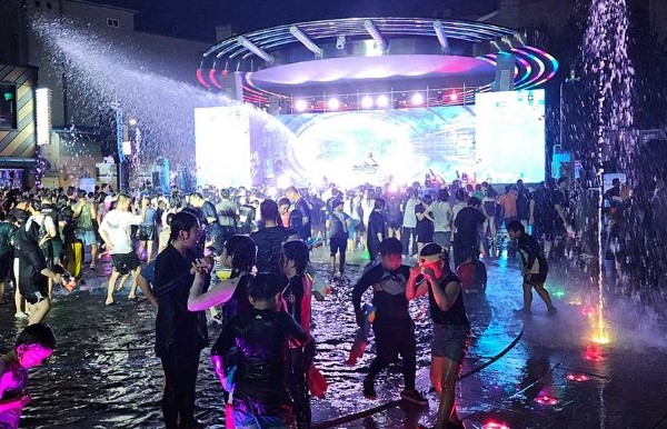 선선 워터 나이트