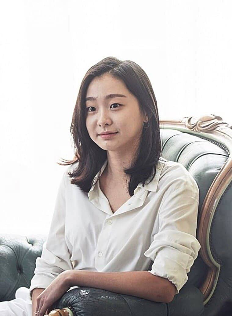 김다미 데뷔