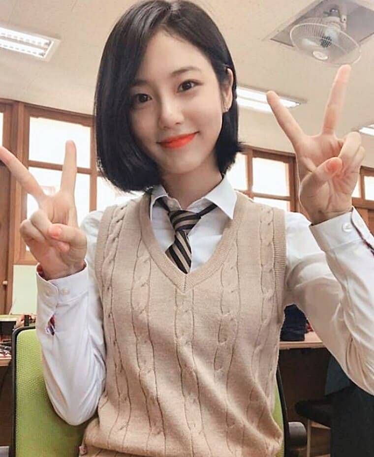 배우-신예은