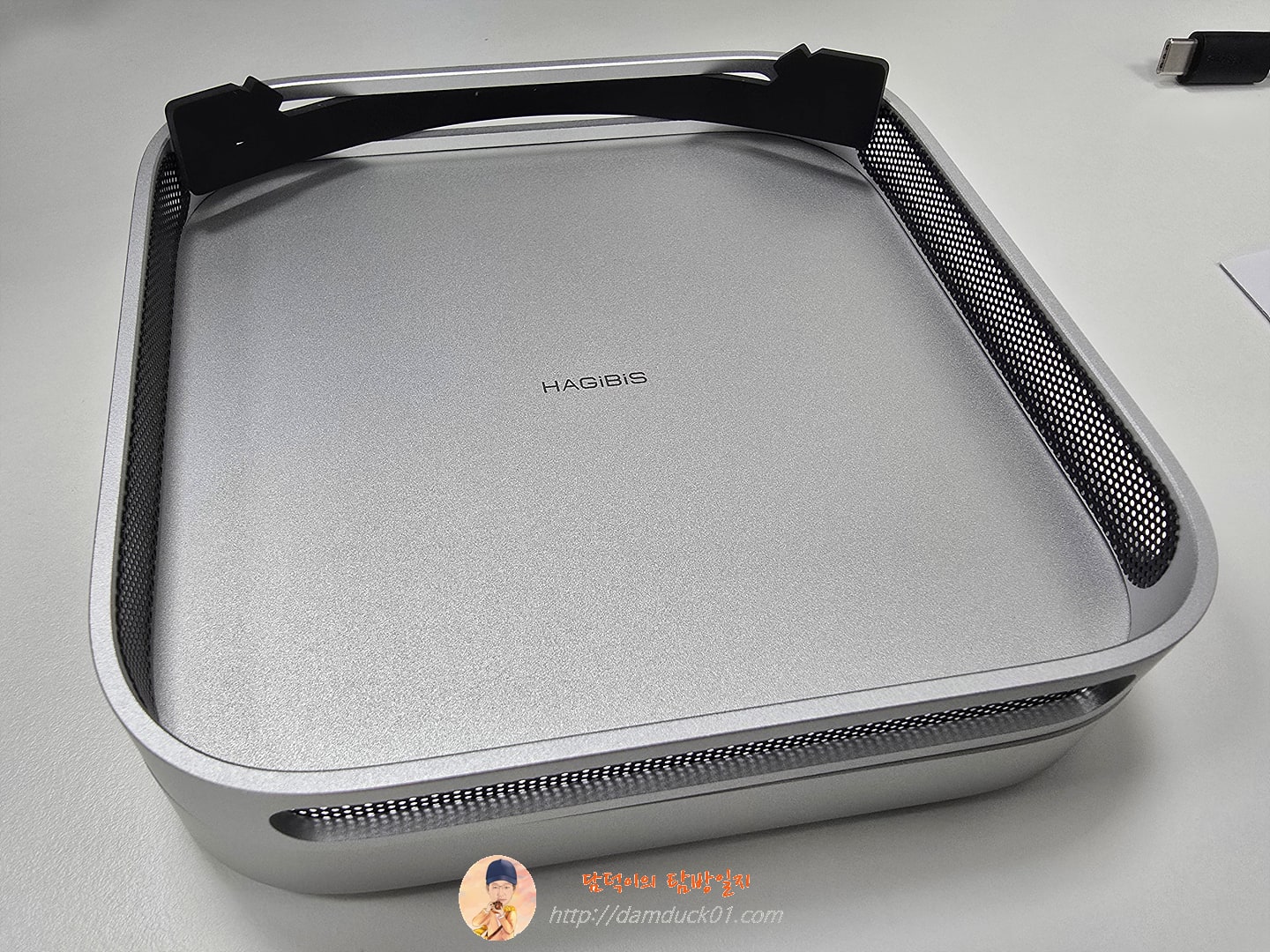 Hagibis USB4 하드 드라이브 인클로저 Thunderbolt 5/4 외부 SSD와 호환되는 Mac mini M4/M4 Pro용 40Gbps M.2 NVMe SSD 케이스