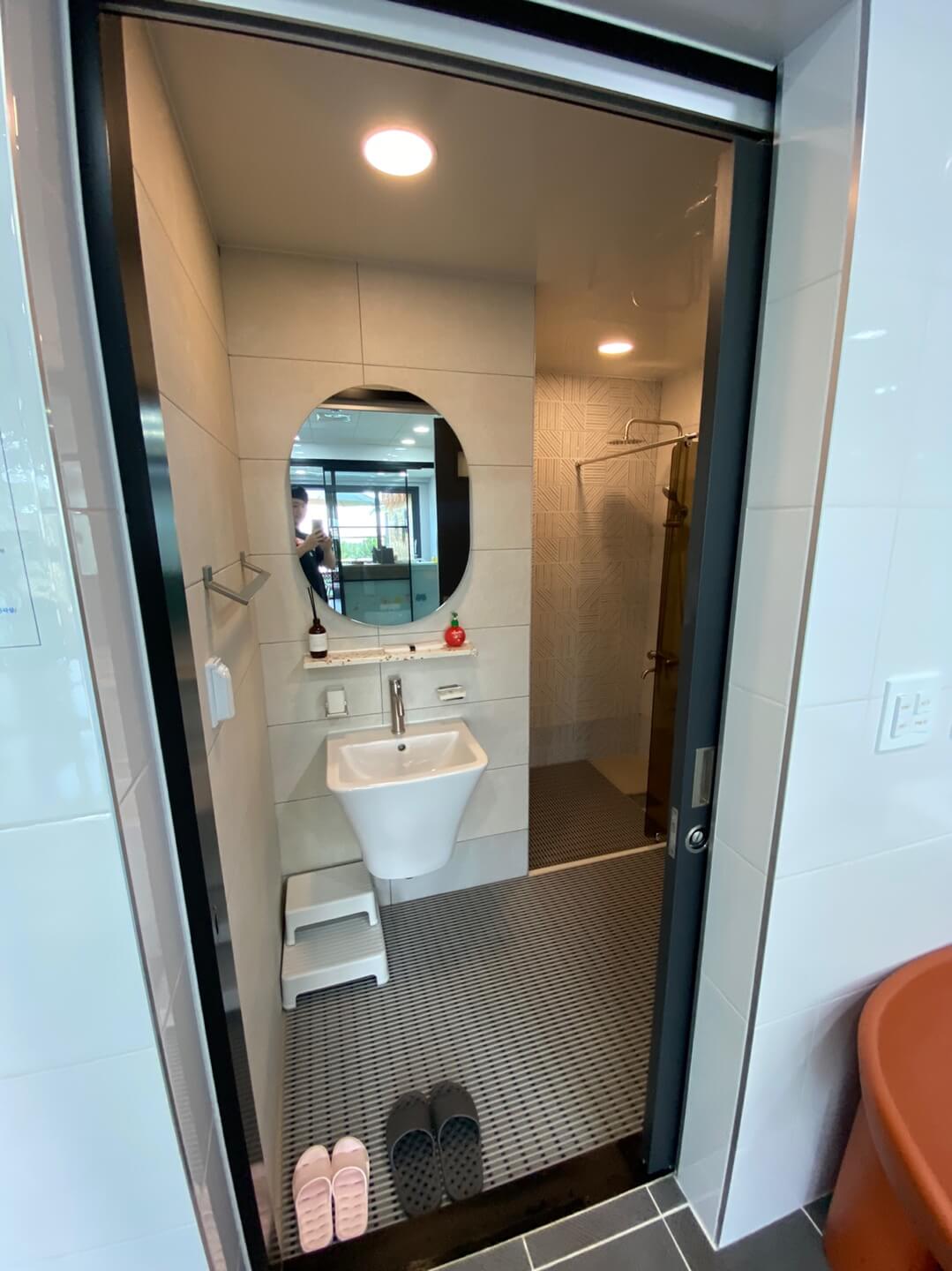 키즈비-풀빌라-수영장-이미지