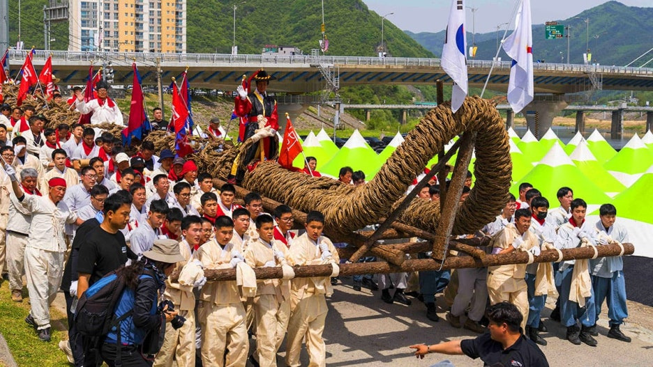 2026 영월 단종문화제
4월 24~26일 무료 입장,
불꽃&middot;드론쇼까지