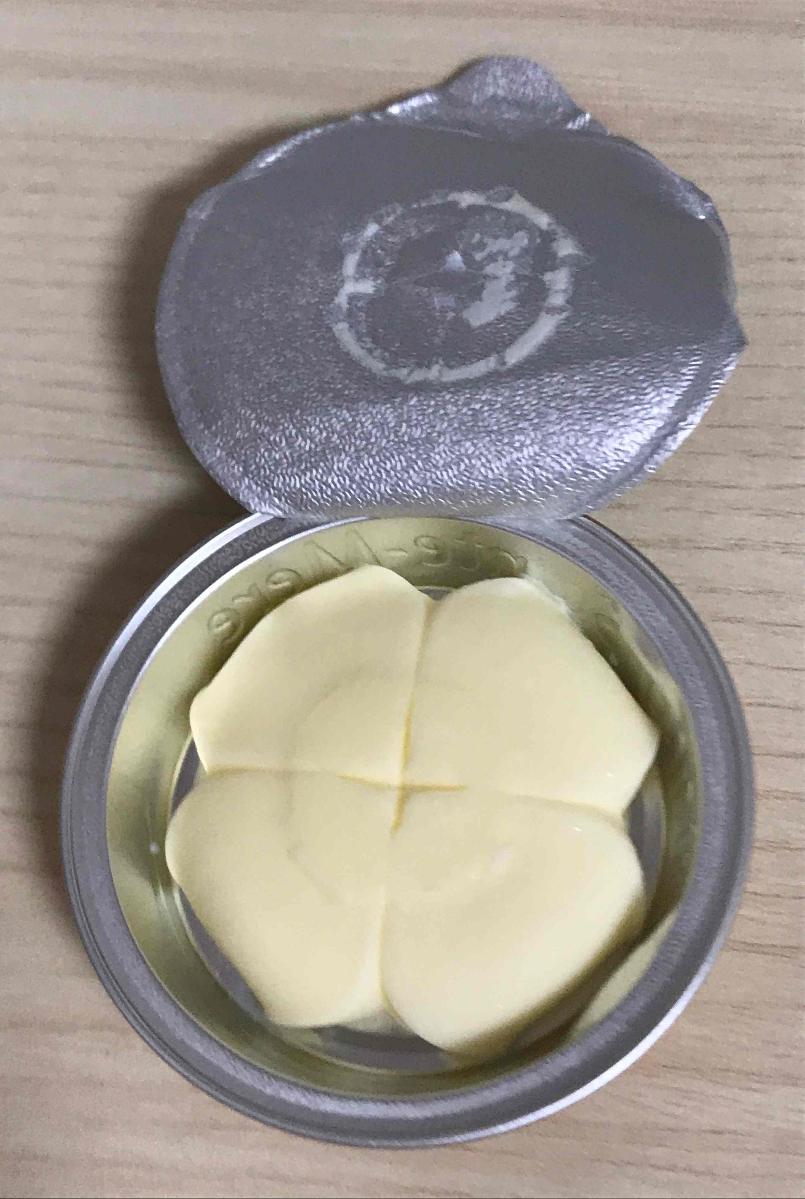 이즈니 무염버터컵 내용물 4등분