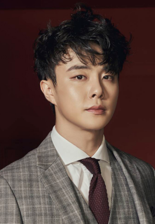 최민우 나이 프로필 김환희 남편 뮤지컬 배우