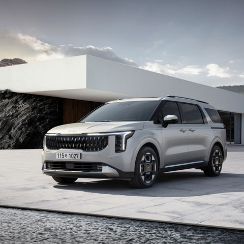 카니발 전측면 사진