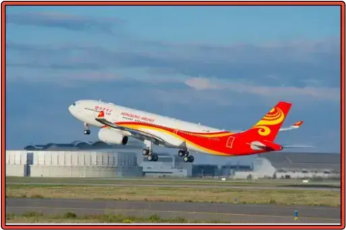 홍콩-항공-비행기-이륙하는-장면