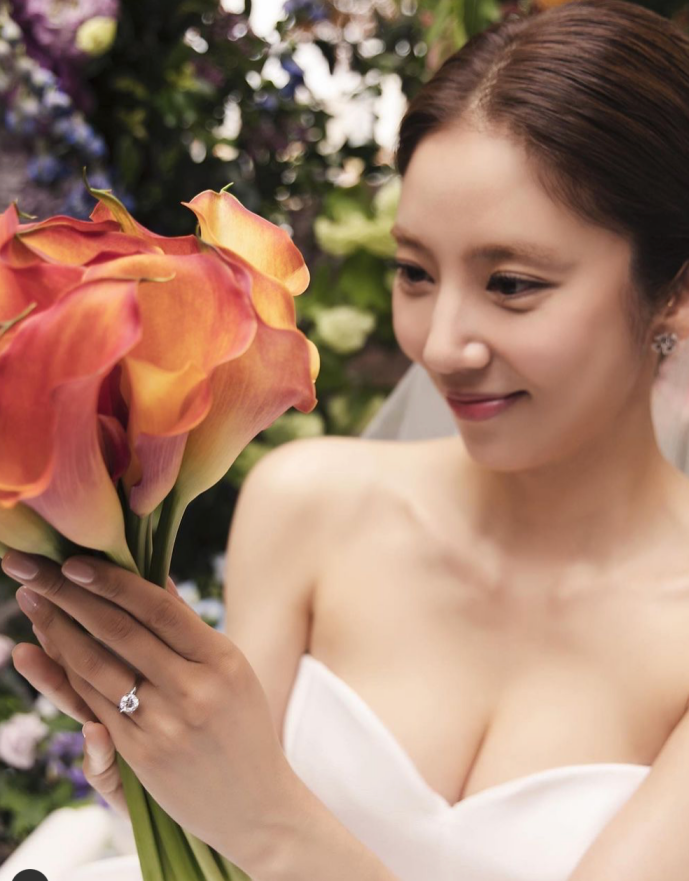 손담비
