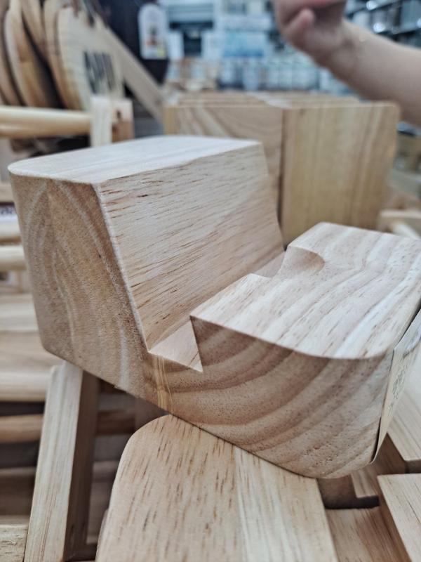 다이소 원목 거치대 모양