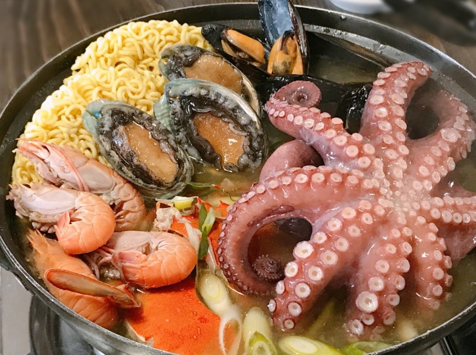 청호식당 문어라면 나혼자산다 유리가 다녀간 서귀포 성산 해물맛집