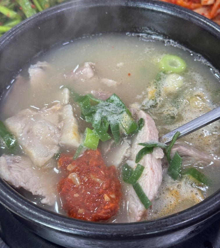 부산-범일동-돼지국밥-마산식당