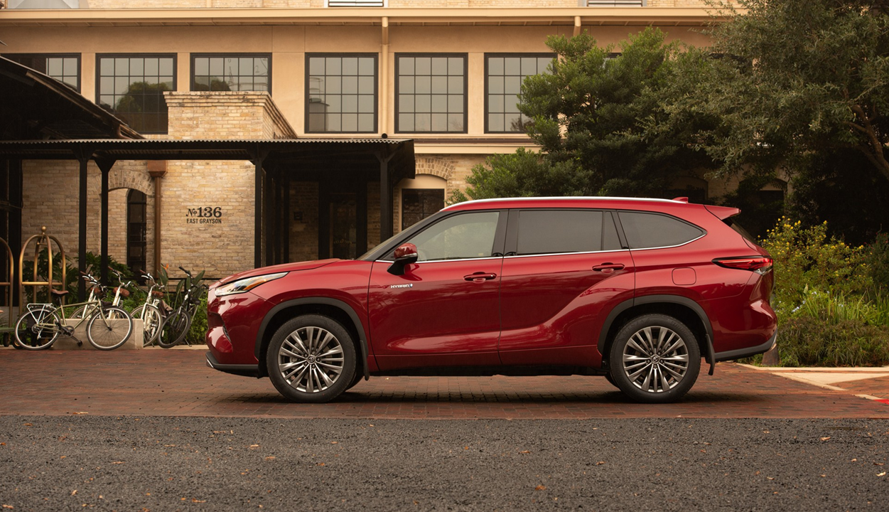 토요타 하이랜더