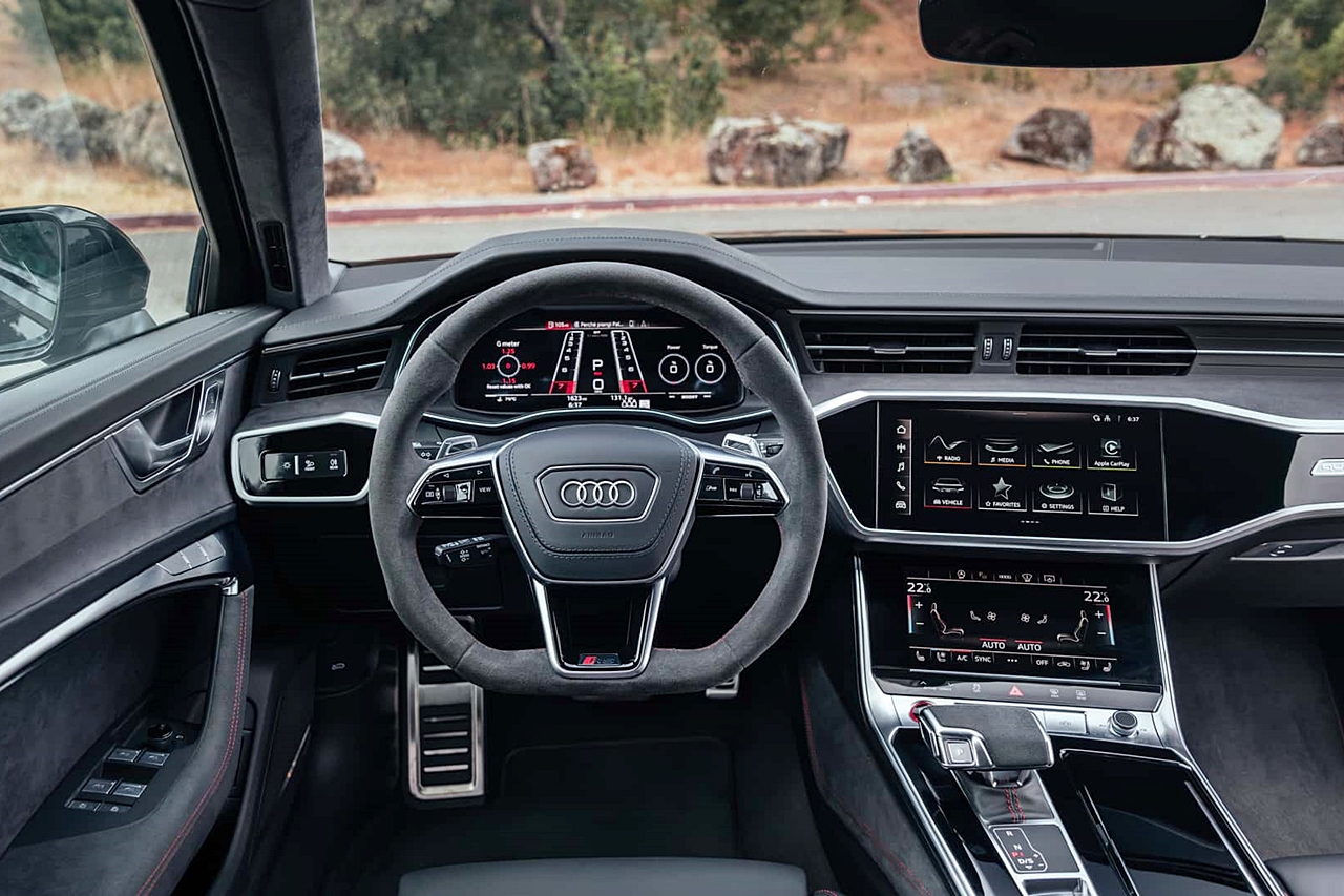 더 뉴 아우디 RS 6 아반트 퍼포먼스