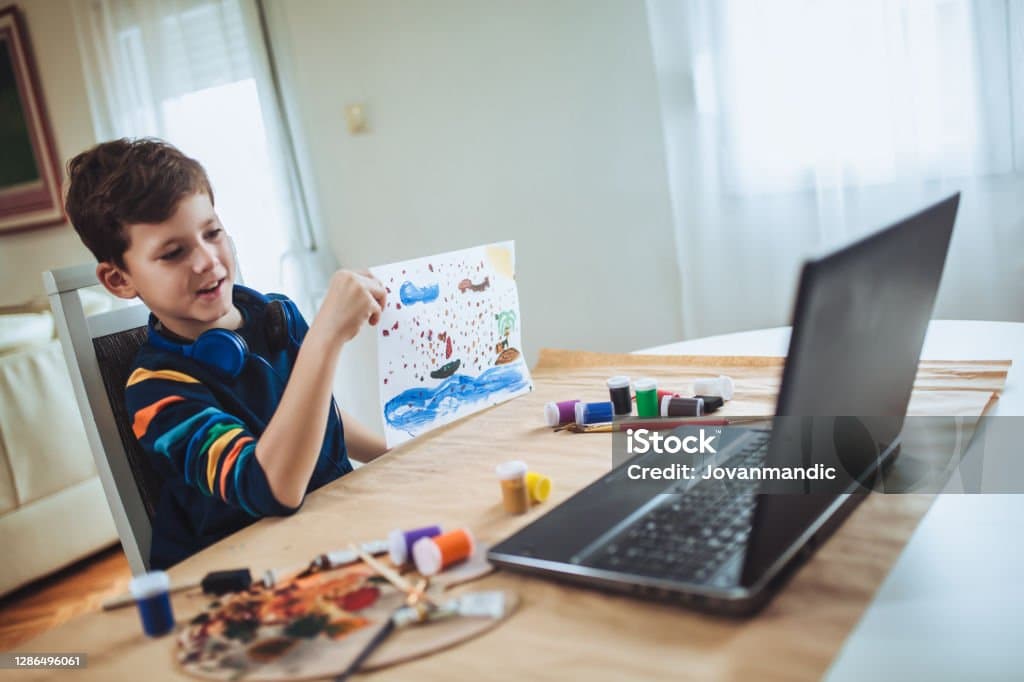 디지털 아트와 미술치료의 융합 사례