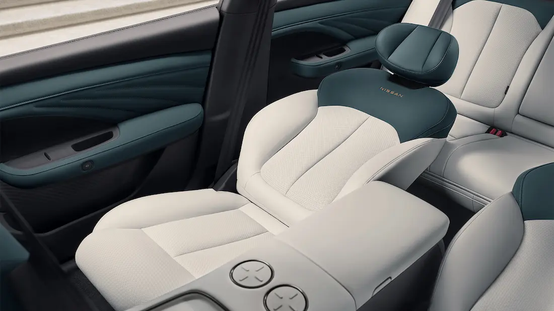 NISSAN N7
