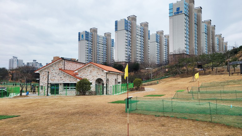 남악파크골프장. 전남 무안군 삼향읍 남악5로 72번길 81-45