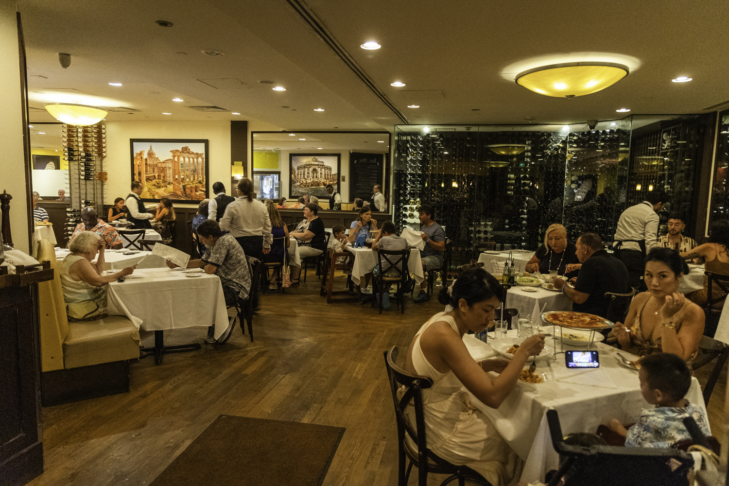 하와이 일루피노 이탈리안 레스토랑