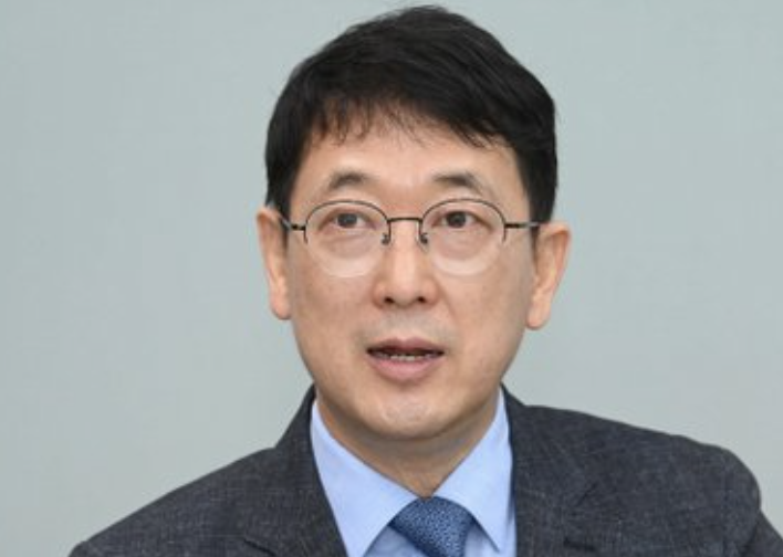 문화재청장 최응천