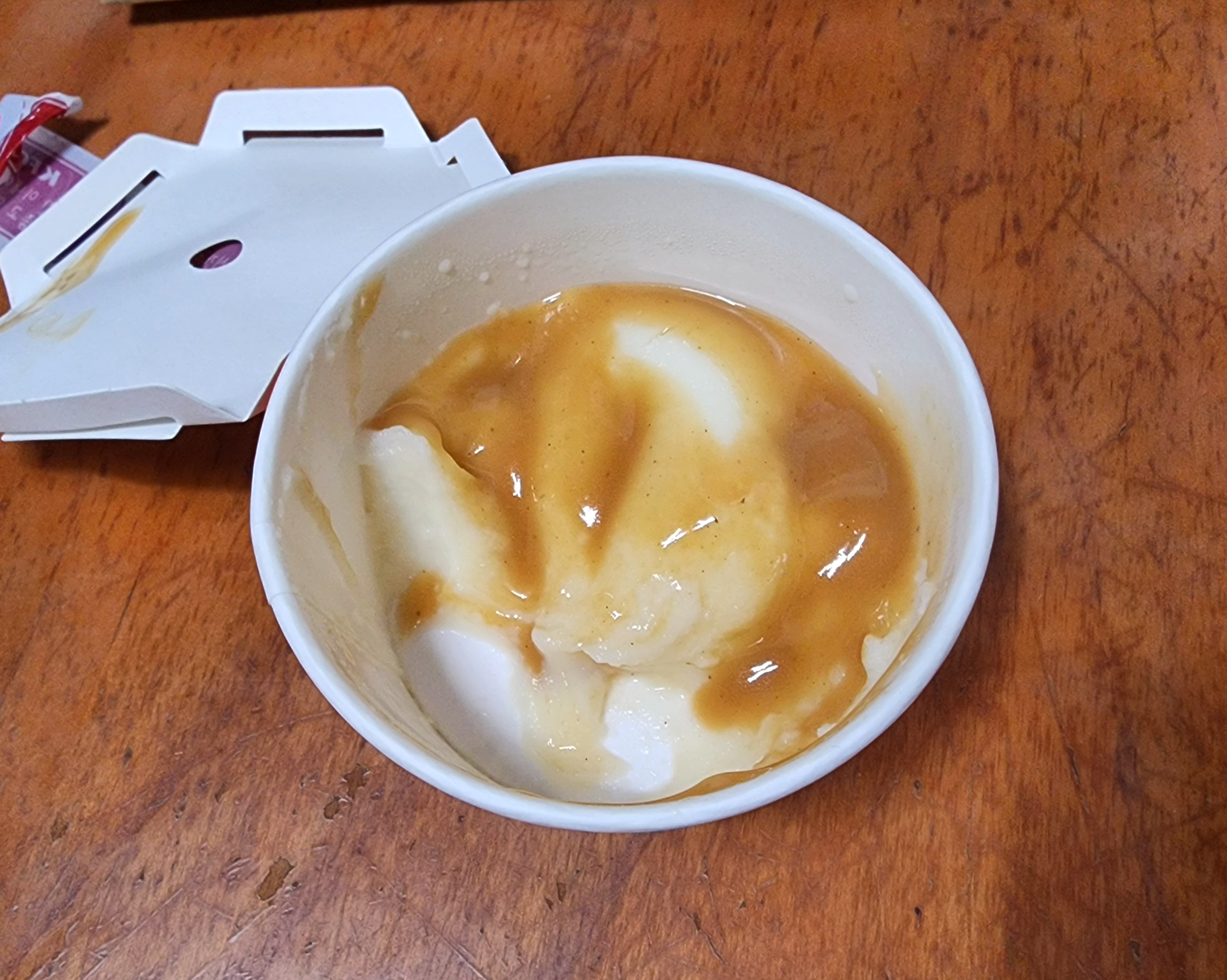 KFC메쉬포테이토그레이비