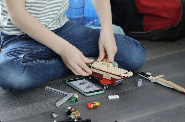 자녀 스마트폰, 위치 추적과 사용시간 제한 설정법