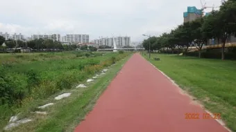 자전거 초보 코스 강변 도로 완만한 경사 휴식 포인트 추천_8