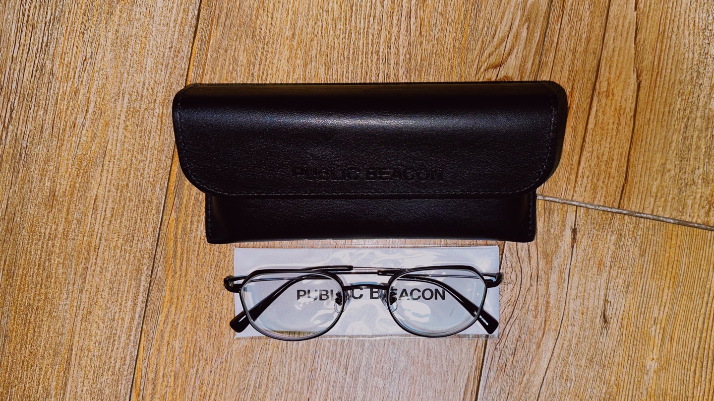 변색 렌즈 맞추긴 했는데... 후회 중...