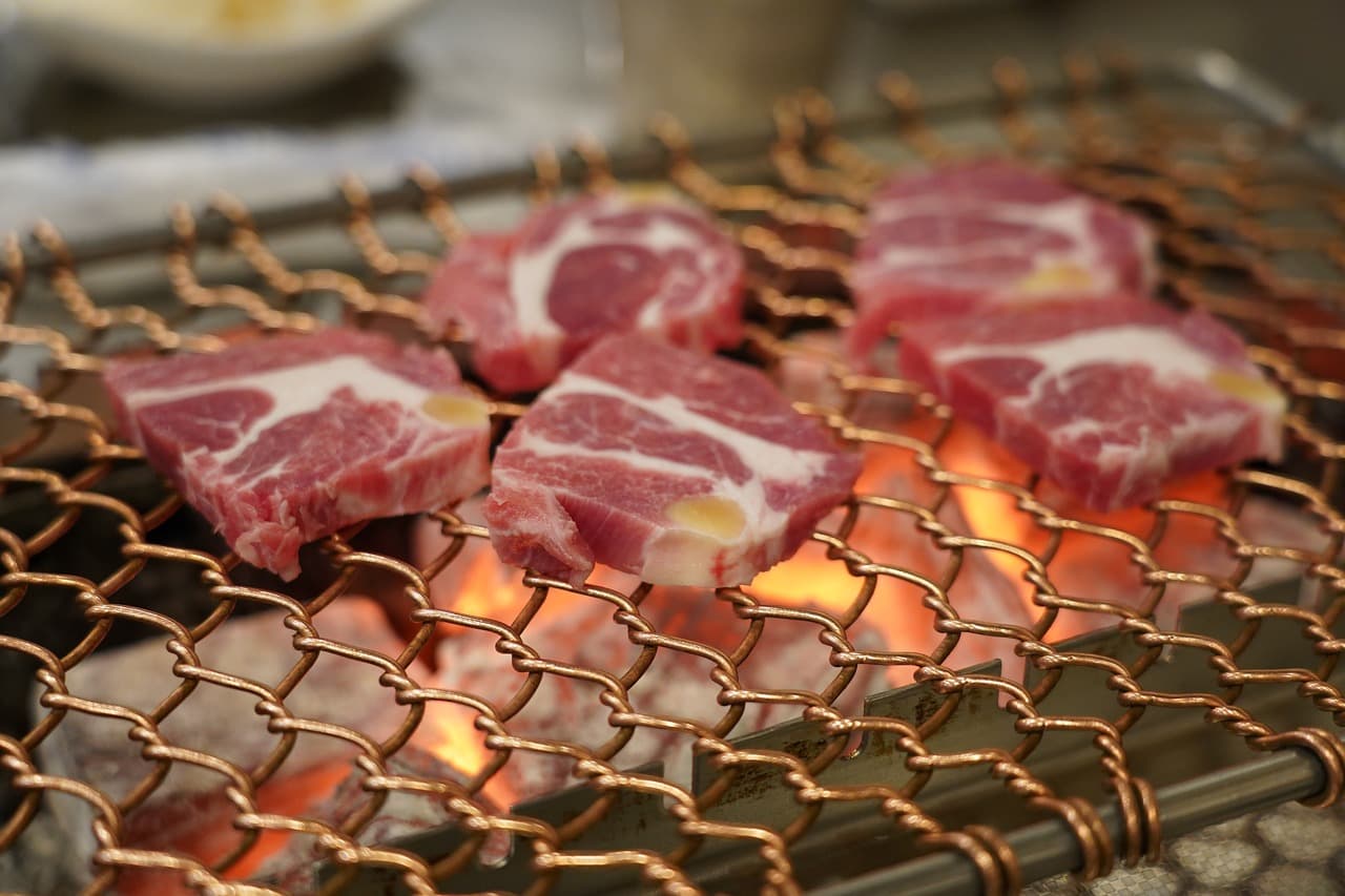 고기집에서 고기와 채소만 먹어도 혈당이 200이상 올라가나요?