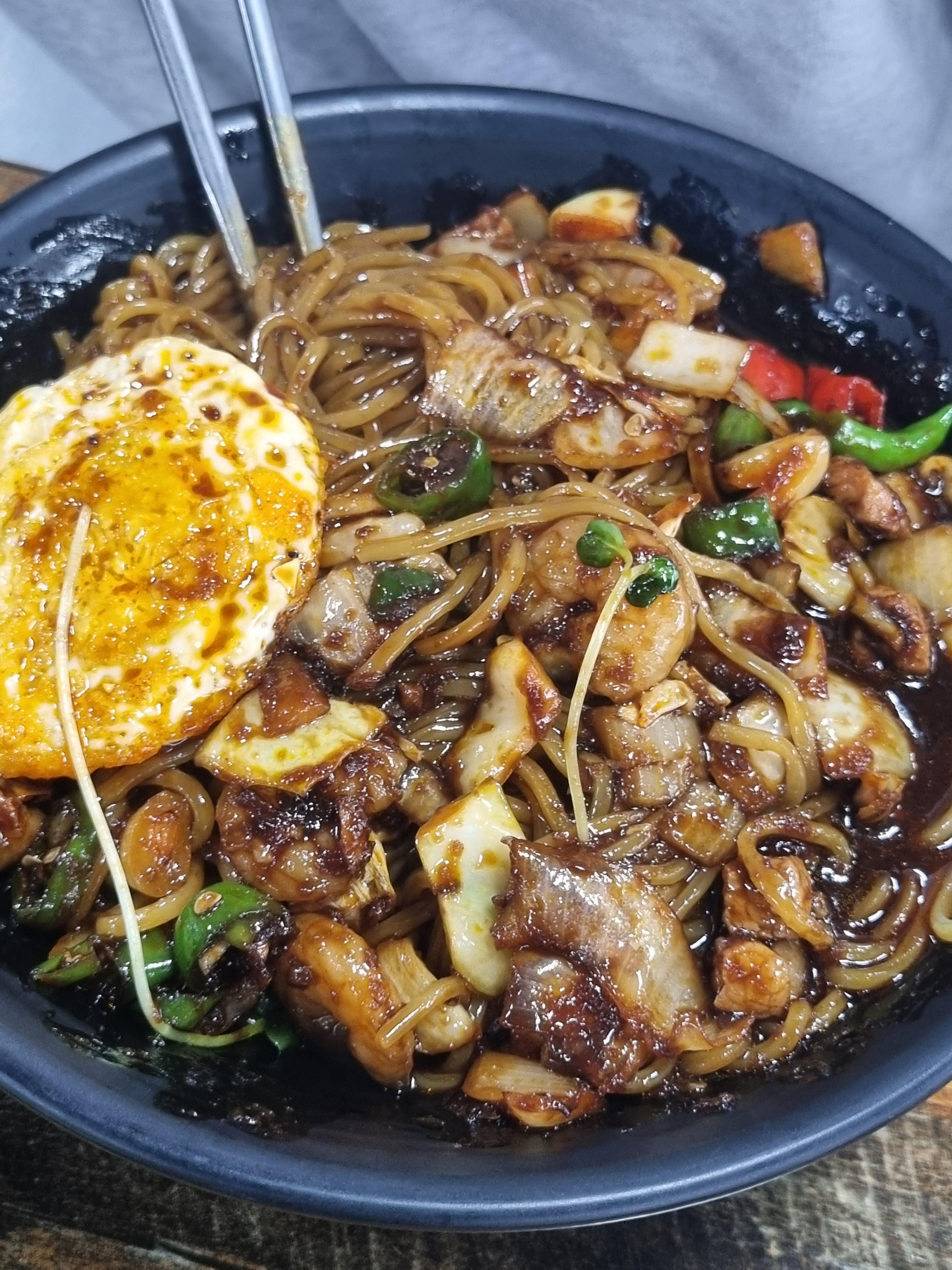 짬뽕강자 고추간짜장