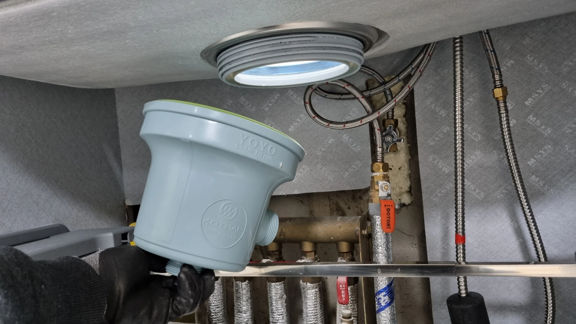 싱크대 배수구 분리 모습