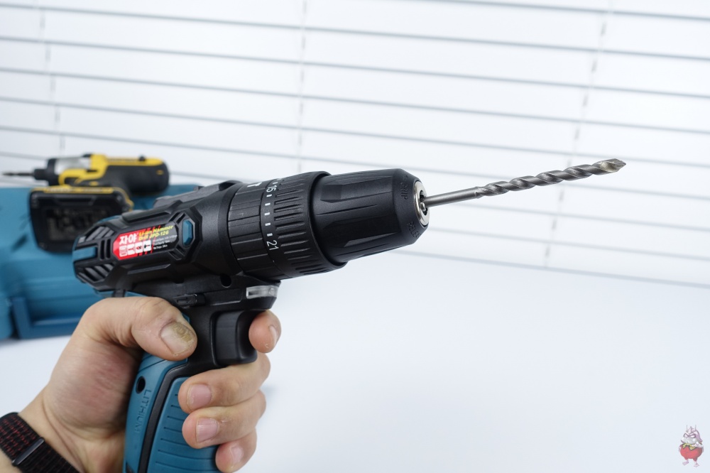 가성비 끝판왕 가정용 자야 무선 충전 드릴 해머드릴 추천 JPD-126 드라이버