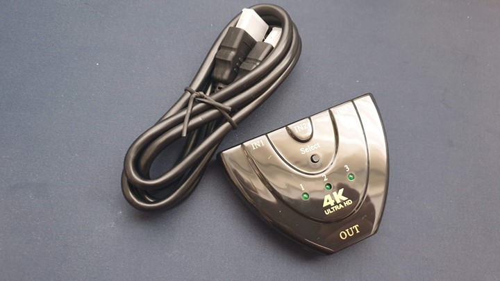 HDMI-분배기-NEXT-0301SWC4K-제품-구성