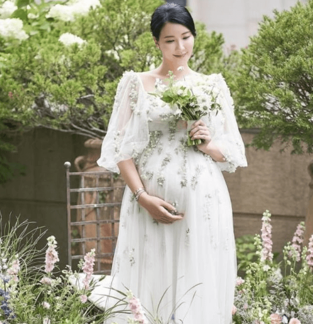 장미인애 4월결혼