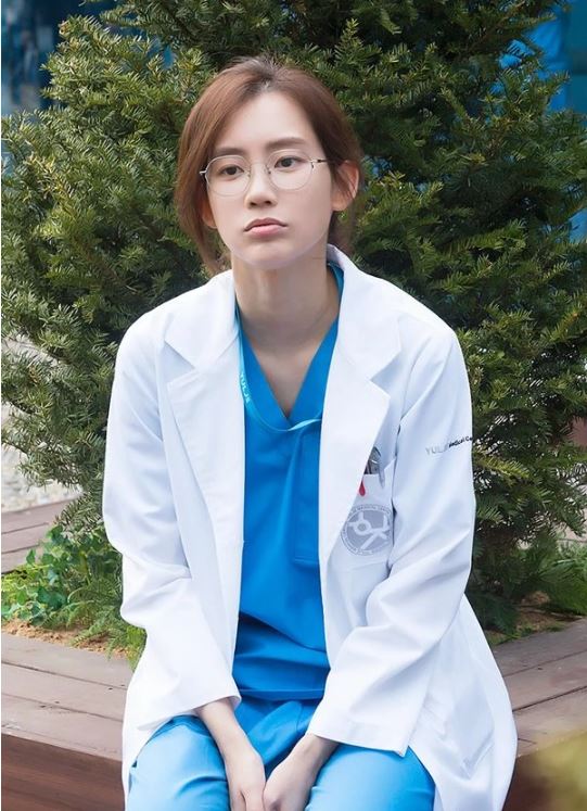 신현빈 나이