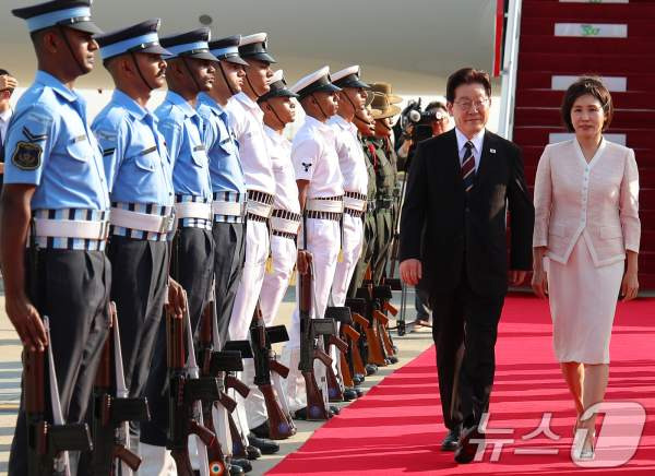 이재명 대통령 뉴델리 도착