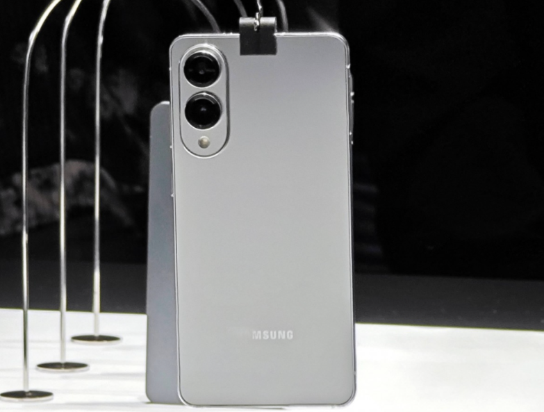 갤럭시 S25 엣지 크기 및 스펙 정보