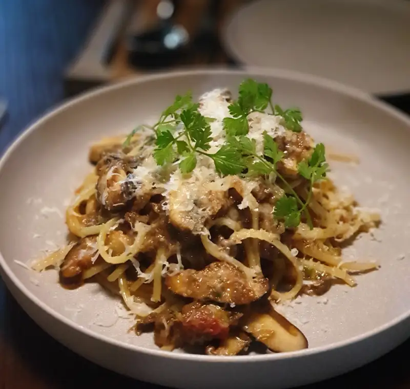 스프링비스트로-라구파스타