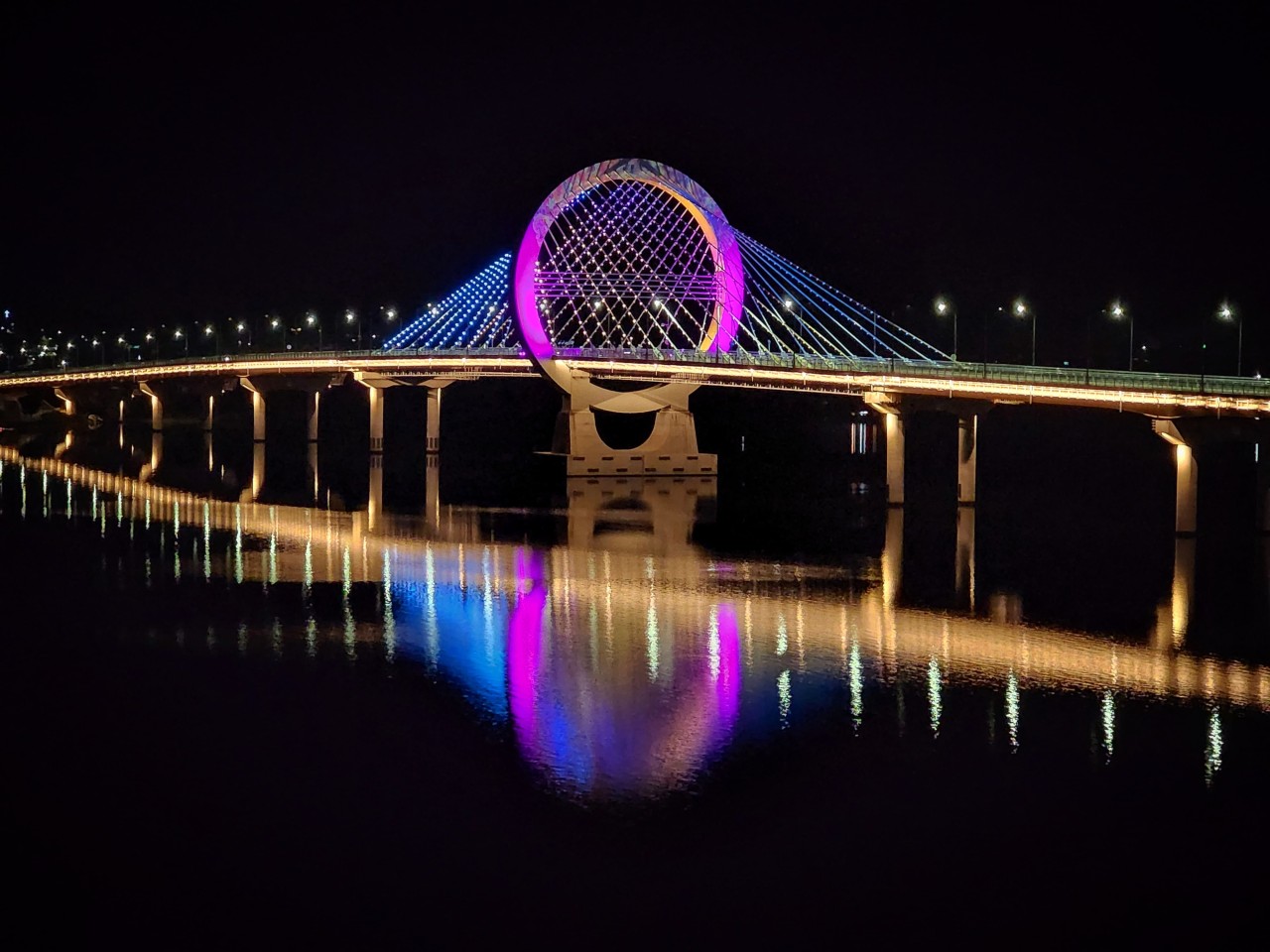 춘천 리버뷰 카페 리버레인