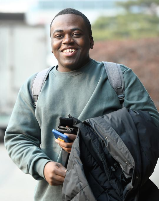 콩고왕자-조나단-형-라비