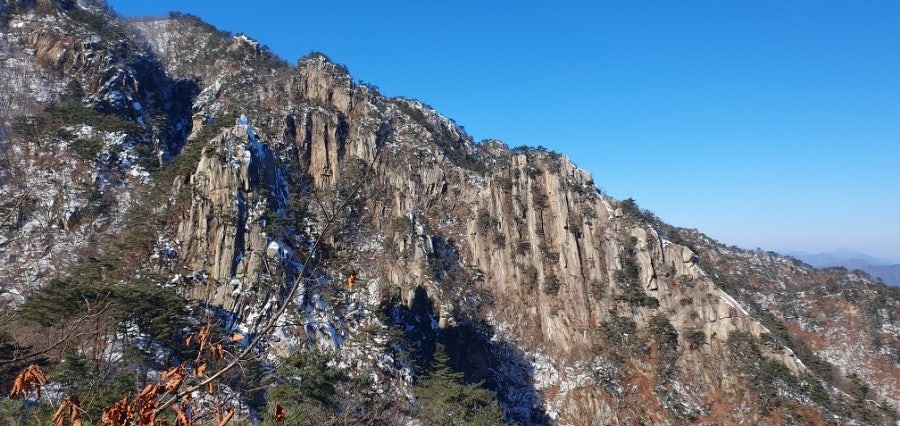 운악산