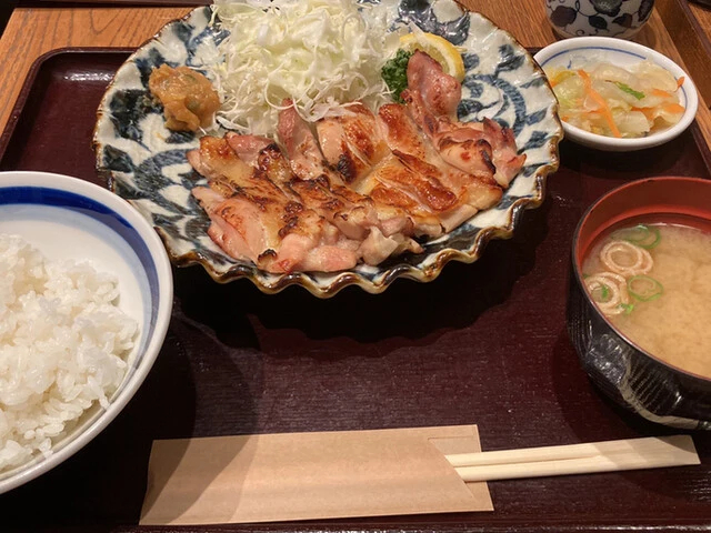 일식 히카리야