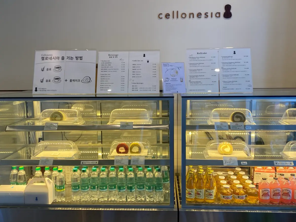 첼로네시아-롤케이크-판매대