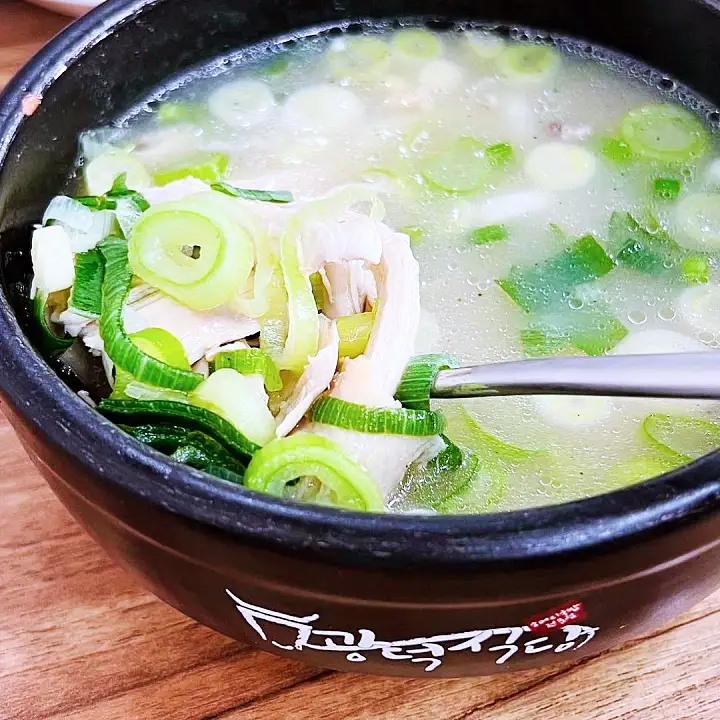 강릉 안목 가게 소머리국밥 신의 한 수 맛의 결정타 전국 택배 가능 소머리고기 순두부 국밥 맛집 추천