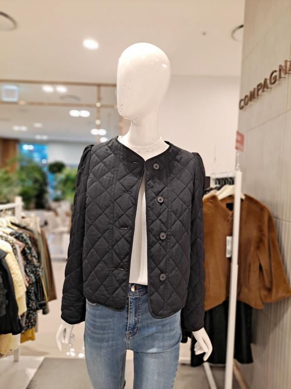 꼼빠니아 초경량 퀼팅 패딩점퍼 CACW9 WHH900