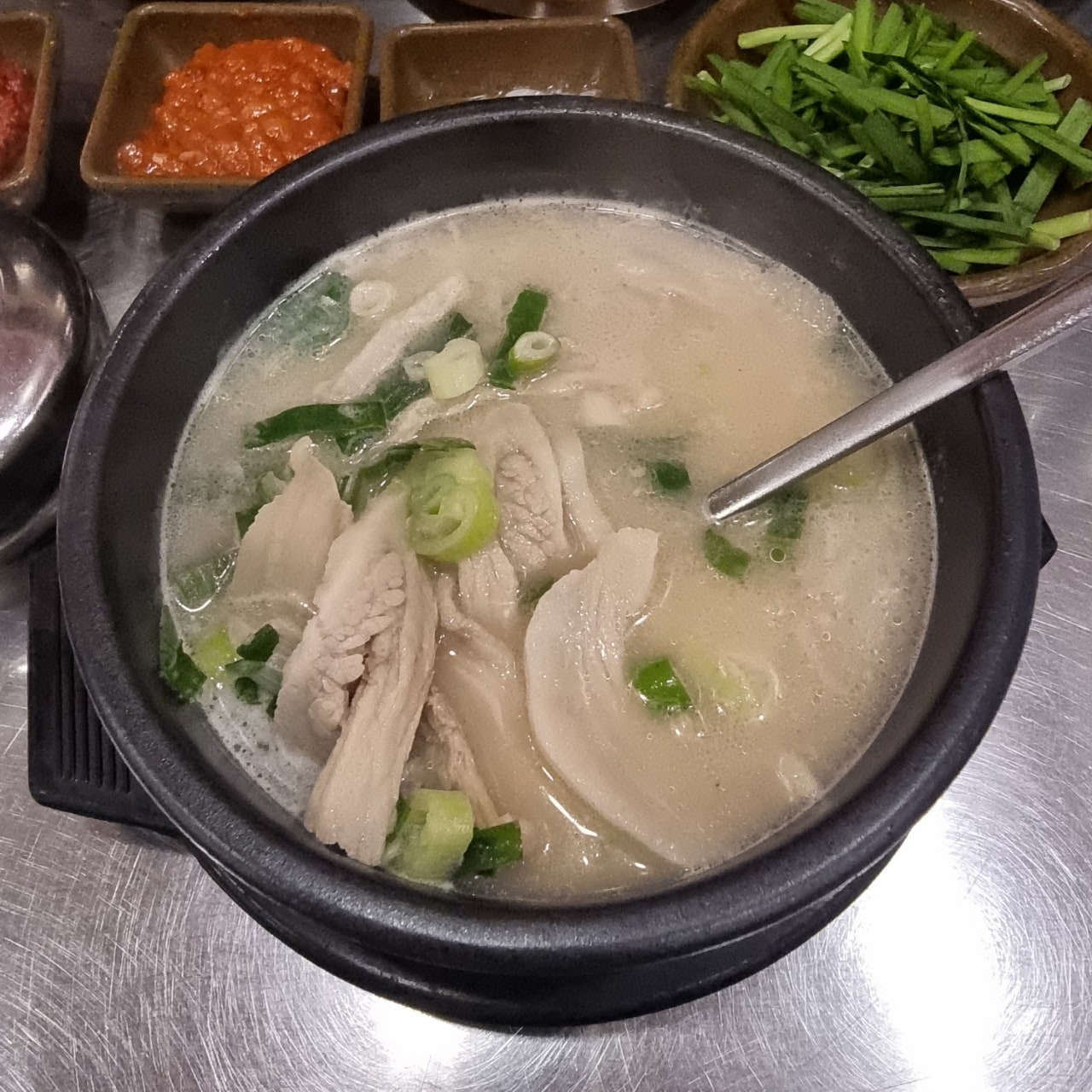 수변최고돼지국밥 센텀점 항정국밥