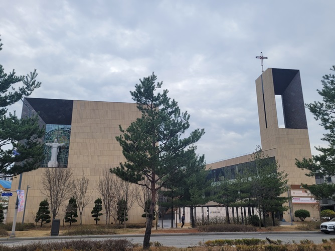 대전 원신흥동성당