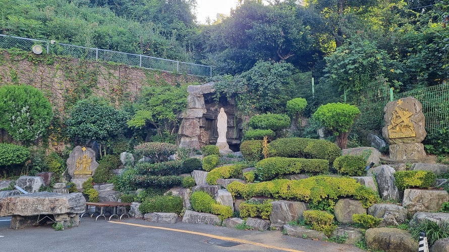 부산 다대성당 성모동산, 십자가의 길 사진