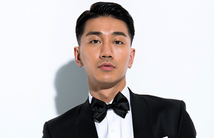 김경욱-프로필-사진-턱시도-의상