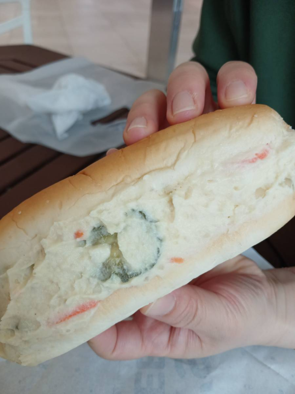 빽다방 사라다빵 비주얼