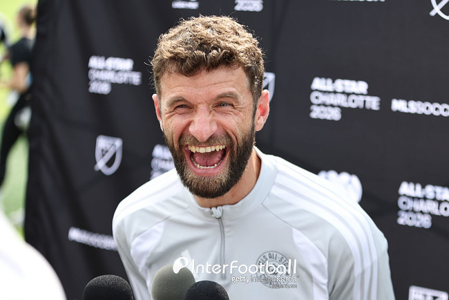 손흥민 4경기 연속골 LAFC 밴쿠버 전술 분석 토마스 뮐러 PK 동점골 MLS 서부 컨퍼런스 하이라이트 평점