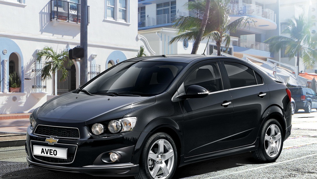 쉐보레 아베오 세단 앞모습 출처 쉐보레